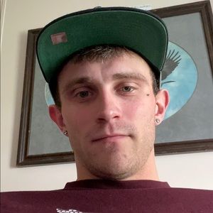 Meet your Posher, Devin